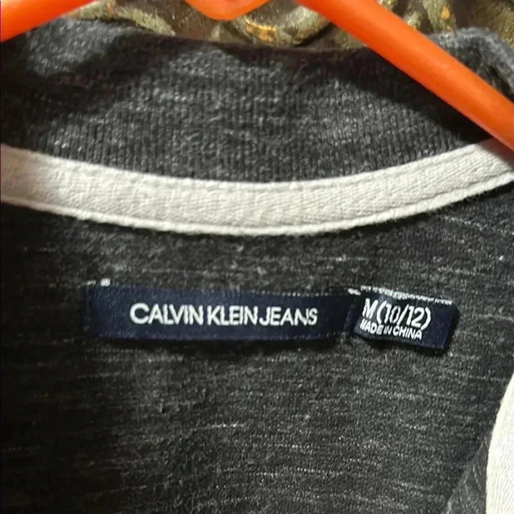Calvin Klein Boys Charcoal Polo Shirt Size Medium - Picture 2 of 6